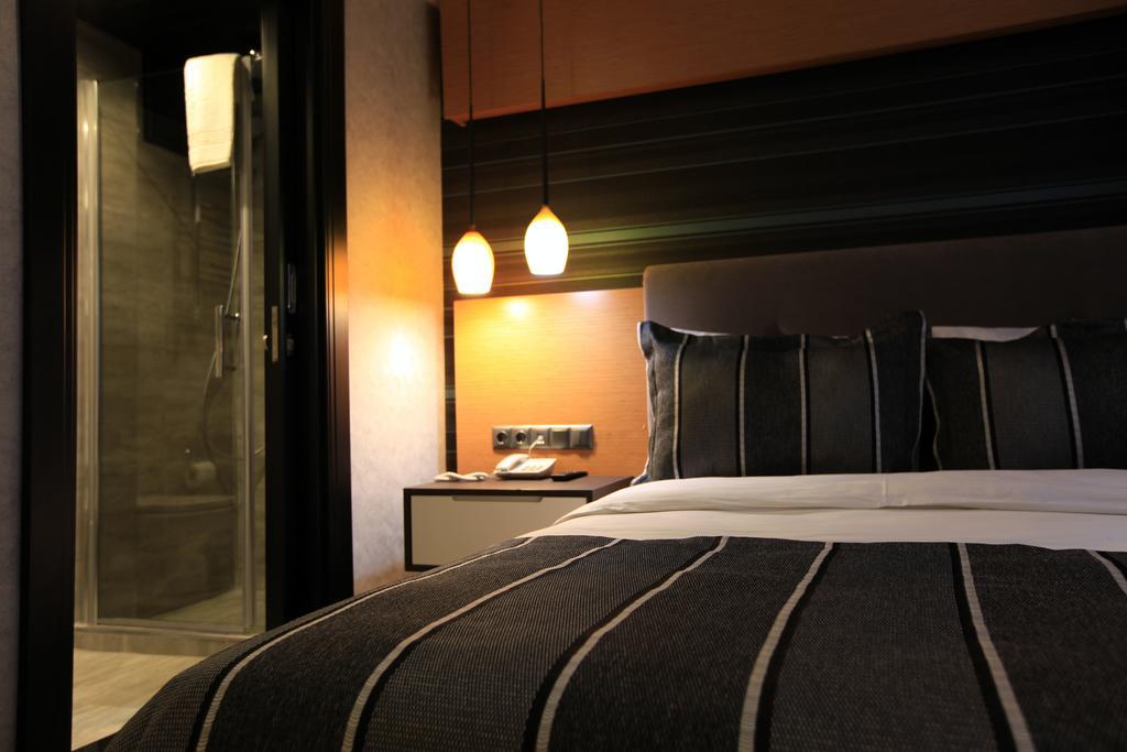The Black Hotel Eskişehir Esterno foto