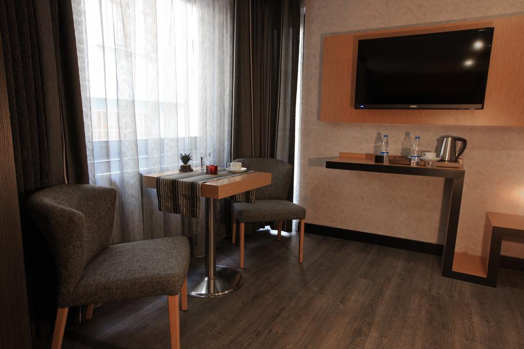 The Black Hotel Eskişehir Esterno foto